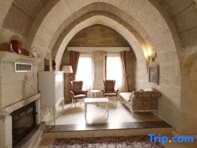 Anatelein Boutique Cave - 156