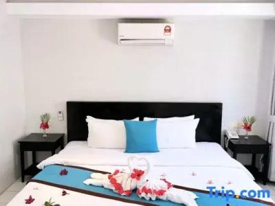 Mary Beach & Resort - 200