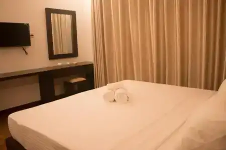The Suite 262 - 51