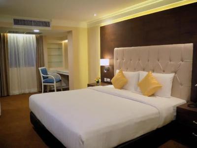 Kingston Suites Bangkok - Sha Extra Plus - 32