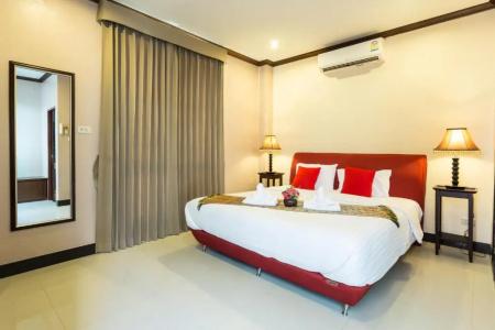 Kata Beachwalk and Bungalows - 29