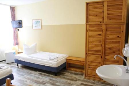 Pension Schwalbenweg - 25