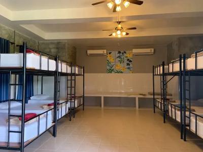 Boutique Raft Resort, River Kwai - 11