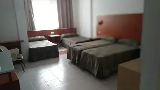 Oasis Plaza - 5
