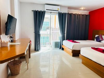 Pj Patong Resortel - 43