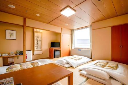 Hiroshima City Bunka Koryu Kaikan - 1