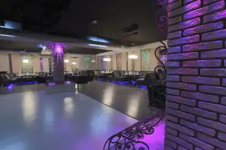 Zargaron Plaza - 15
