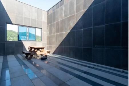 Brown Dot Incheon Songdo - 150