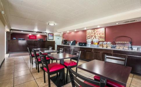 Red Roof Inn Dallas/Richardson - 23
