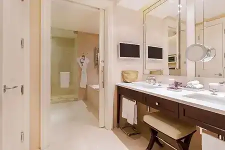 The Ritz-Carlton, - 98