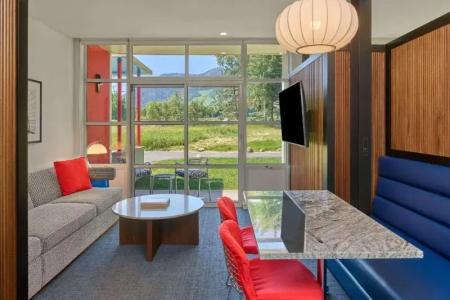 Aspen Meadows - 59