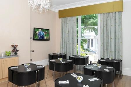 Hyde Park Boutique - 9
