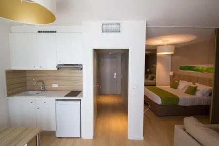 Q7 Lodge Lyon 7 - 83