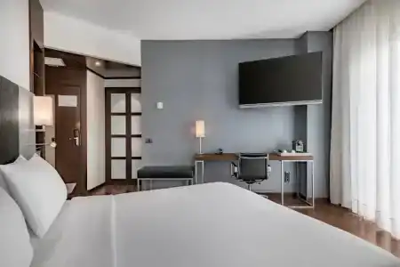 Ac Burgos By Marriott - 35