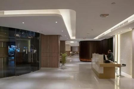 Corp Executive Suites - 24
