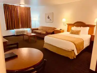 St. George Inn and Suites - 73