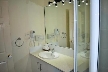 Best Western Tuscany on Tor Motor Inn - 70