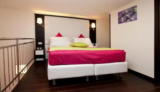 Sorrento Flats - 78