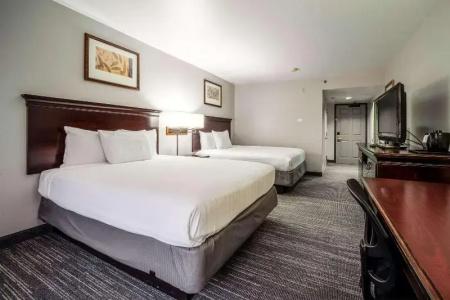 Country Inn & Suites by Radisson, at Mills, CA - 60