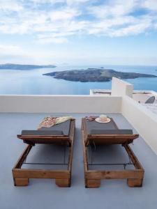 Caldera Cliff Illusion - 23