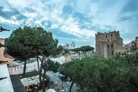 Romano - 79