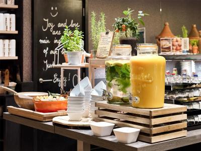 Park Inn by Radisson Leuven - 2