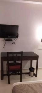 The Curzon Court - 54