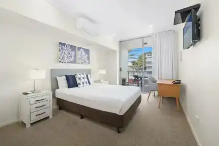 Macquarie Waters Boutique Apartment - 84
