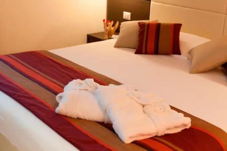 Hb Aosta & Balcony Spa - 49