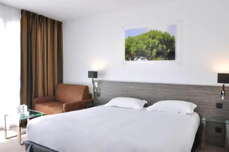Golden Tulip La Baule - 69
