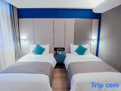 Nishitetsu Resort Inn Naha - 72