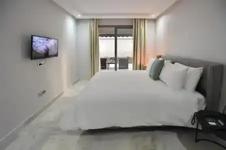 Le Yacht Suites - 105