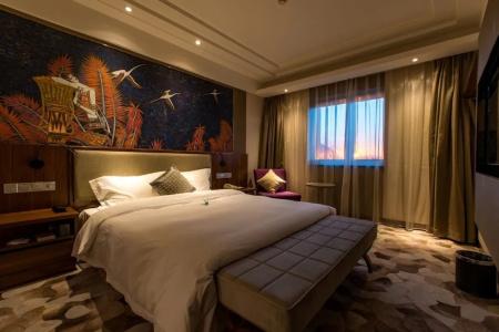 Grand Skylight Catic - 86