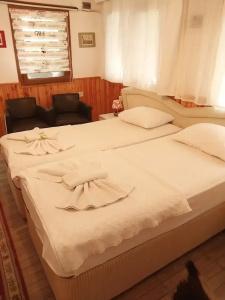 Jasmin Apart - 19