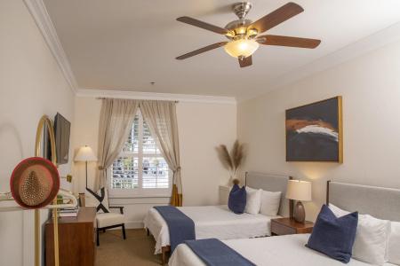 Washington Square Inn - 22