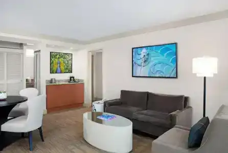 DoubleTree by Hilton Miami Airport & Convention Center - 76