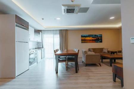 Empula & Residences - 109