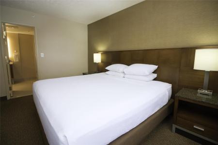 DoubleTree by Hilton City Center - 112