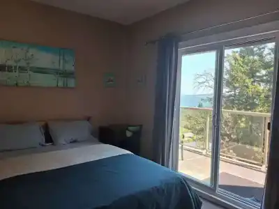 Gibralter Rock Ocean View b&b - 19