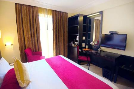 Sterlings Mac & Suites - 74