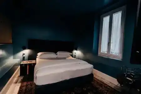 Aethos Milan - 209