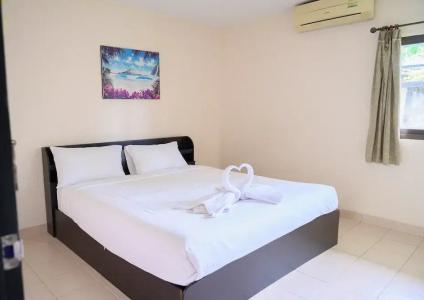 Thai Crystal Resident - 51