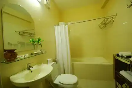 Shining Angkor Boutique - 9