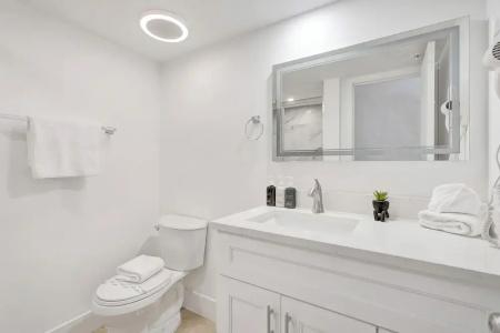 The Alexander All Suites - 795