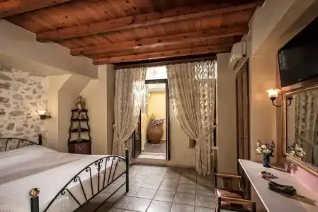 Veneto Boutique - 112