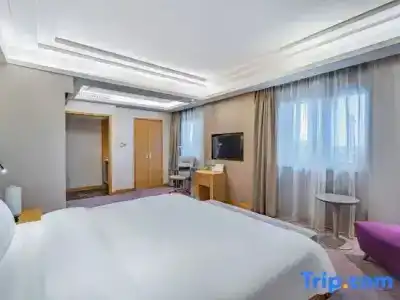 Grand Skylight Catic - 76