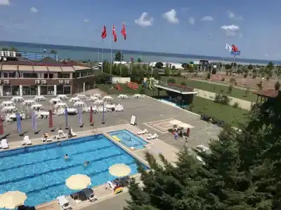 Sandal Otel - 13