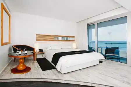 The Ciao Stelio Deluxe (Adults Only) - 59
