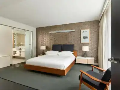 Smyth Tribeca - 47