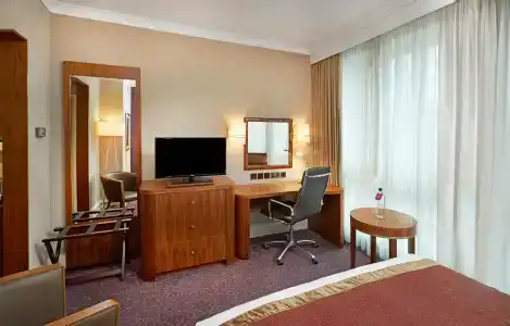 Crowne Plaza London Ealing, An Ihg - 69